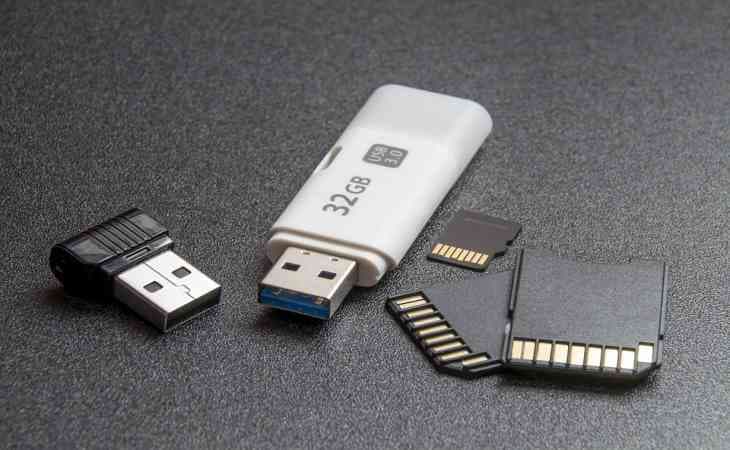 Творець USB розповів, чому штекер ніколи не потрапляє в роз’єм з першого разу