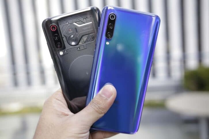 Xiaomi Mi 9 стрімко знижує ціну