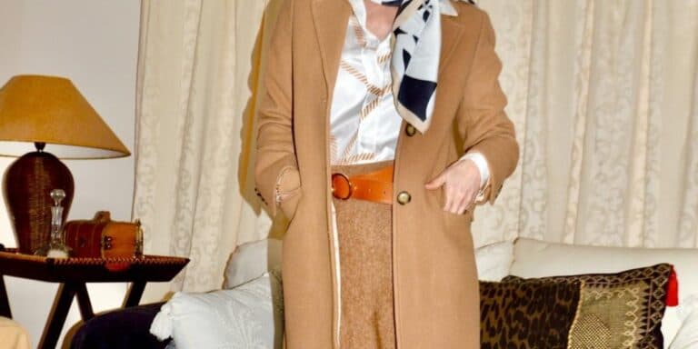 Доступні фішки в гардеробі жінок 65+, за допомогою яких кожна може виглядати молодше