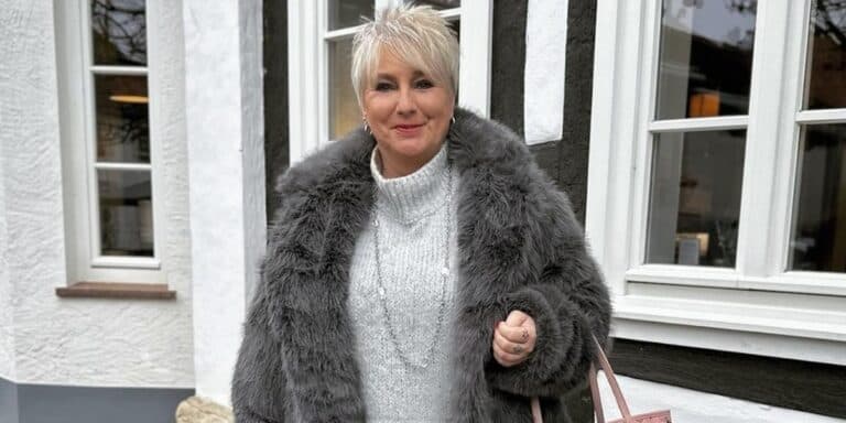 Зніміть і не ганьбіть себе! Прикрі помилки в стилі, через які жінки 55+ виглядають старше