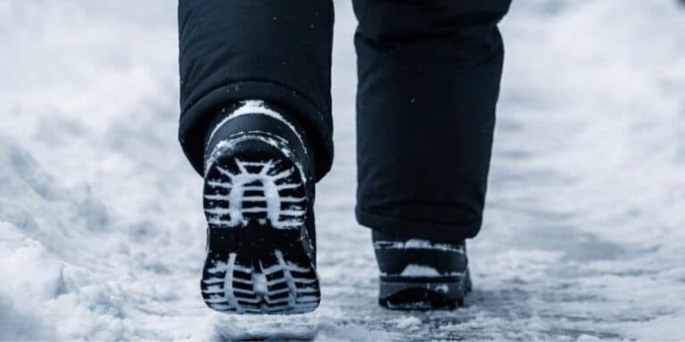 Мої ноги не мерзнуть навіть у мінус 30. Ділюся своїми дієвми лайфхаками