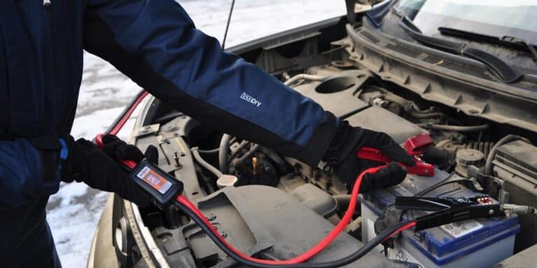 Ніколи не роблю ці 4 помилки під час зимового прогріву авто. І вам не раджу