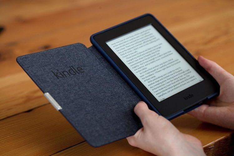 Як завантажити книгу на Kindle