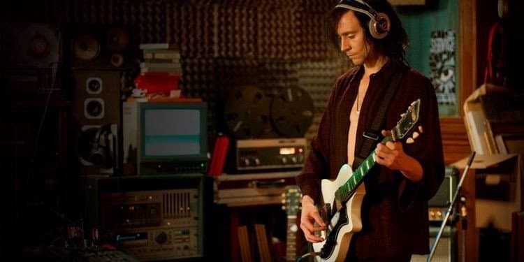 10 кращих фільмів і серіалів з Томом Хіддлстоном