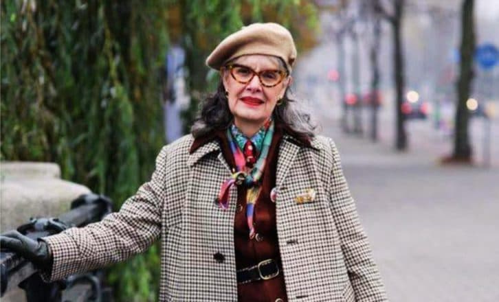 Головні убори для дам 60+, щоб виглядати модницею, а не старенькою