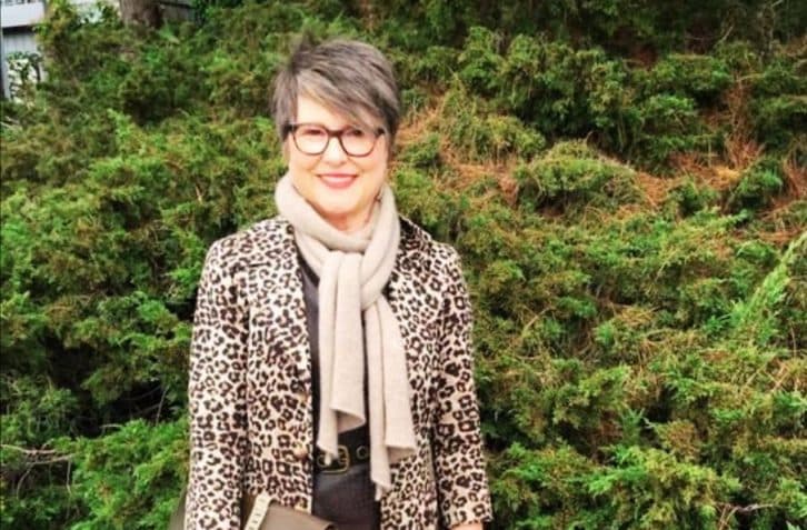 Модні образи для працюючої пенсіонерки 60+: вам будуть обертатися вслід