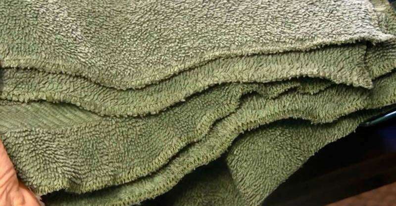Власниці було шкода викидати старі та непотрібні рушники, тому вона зробила з них гарну та корисну річ