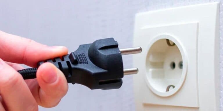 Не вимикайте ці прилади часто з розетки, щоб не прийшлось купляти нові