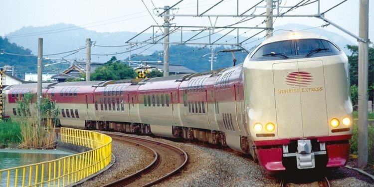 У 2019 по Японії все ще їздить унікальний «спальний поїзд» з 70-х