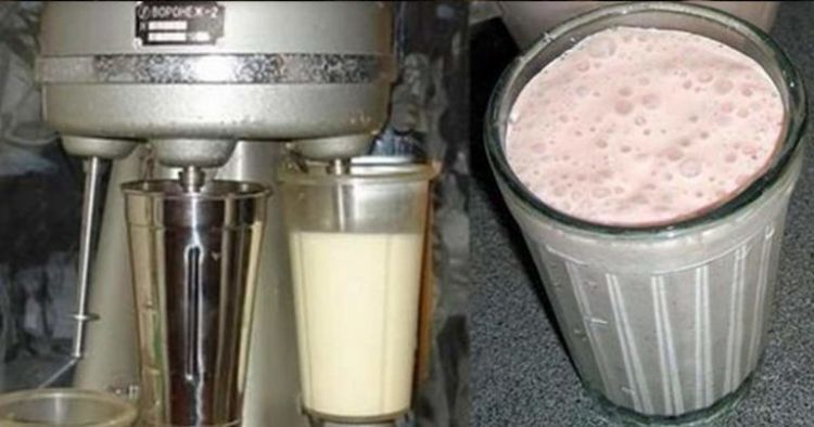 Смакота з далекого дитинства: таємниця приготування молочного коктейлю по-радянськи