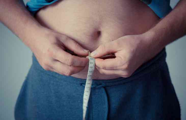 Жир в области живота может стать причиной псориаза
