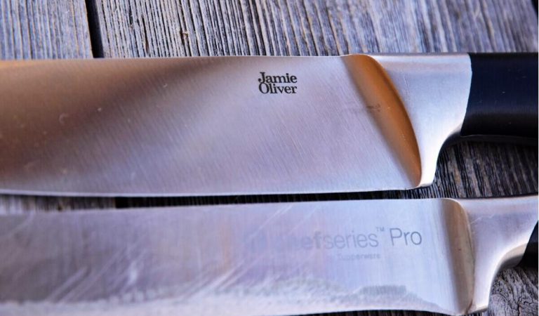 Мої ножі гостріші за бритву: розповідаю, як насправді професійні кухарі точать ножі.  Мусат і точилку не використовують.  Є спосіб «гостріший»